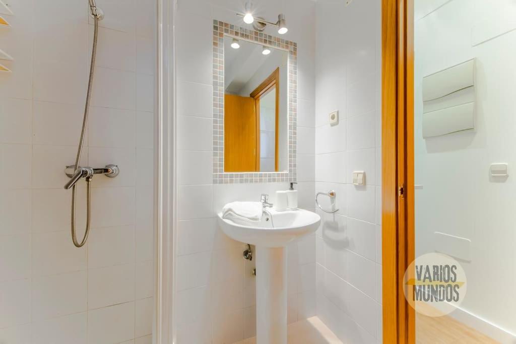 Super Cool Apt Para 4Pax En Plaza De Chueca Madrid Exterior foto